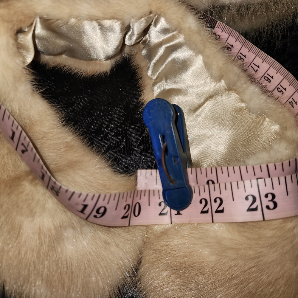Vintage Mink Hat and Collar - Picture 5 of 7